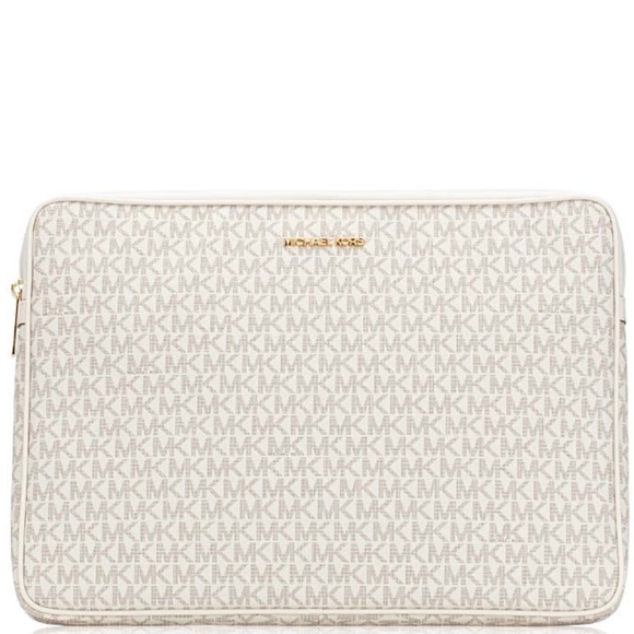 MICHAEL KORS Signature Jet Set Travel Large Laptop Case Light Cream Multi NWT - Picture 1 of 4